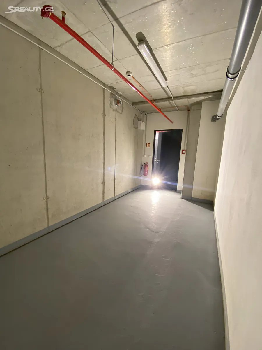 Prodej skladového prostoru 12 m², Brno