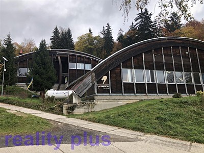 Prodej komerční nemovitosti 1 206 m²