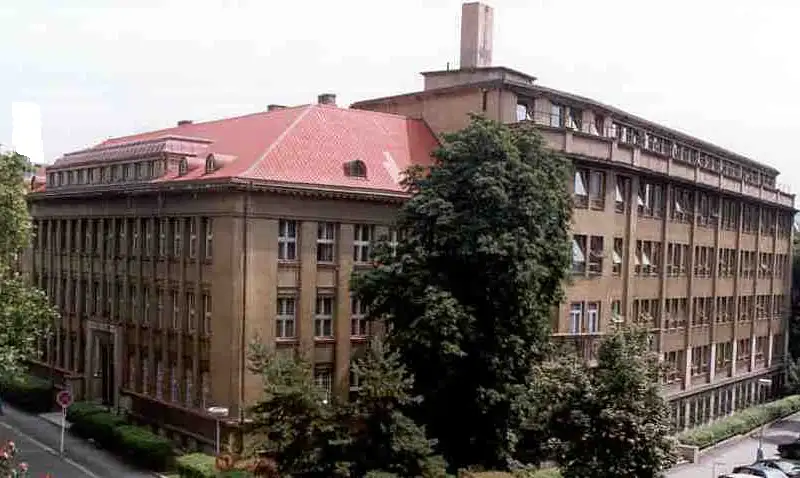 Pronájem kanceláře 40 m², Teplice – náhled fotky 1