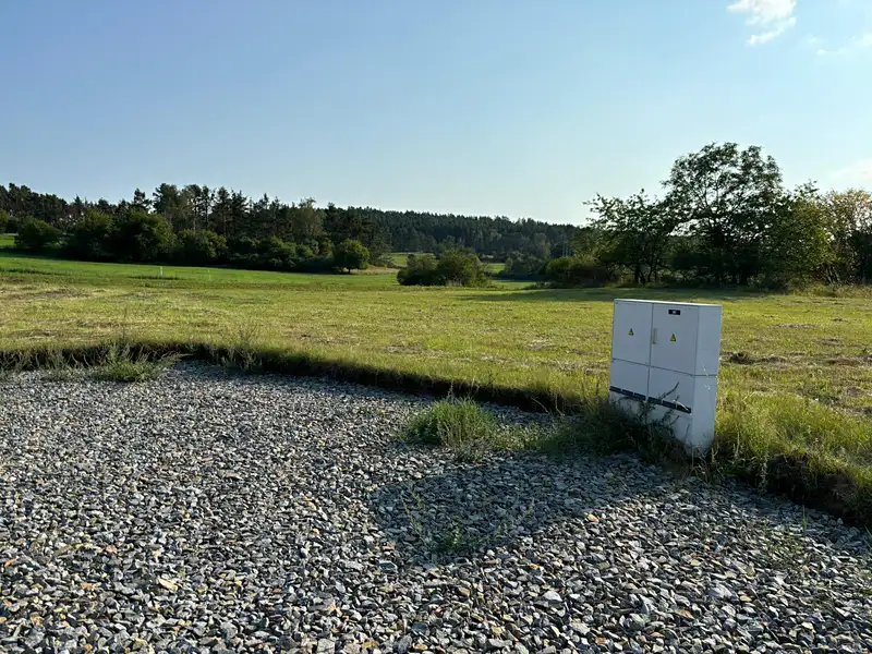 Prodej stavebního pozemku 1340 m², Milešov – náhled fotky 2
