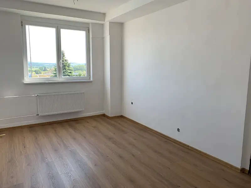 Pronájem kanceláře 34 m², Klatovy – náhled fotky 3
