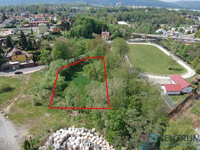 Prodej komerčního pozemku 2866 m²