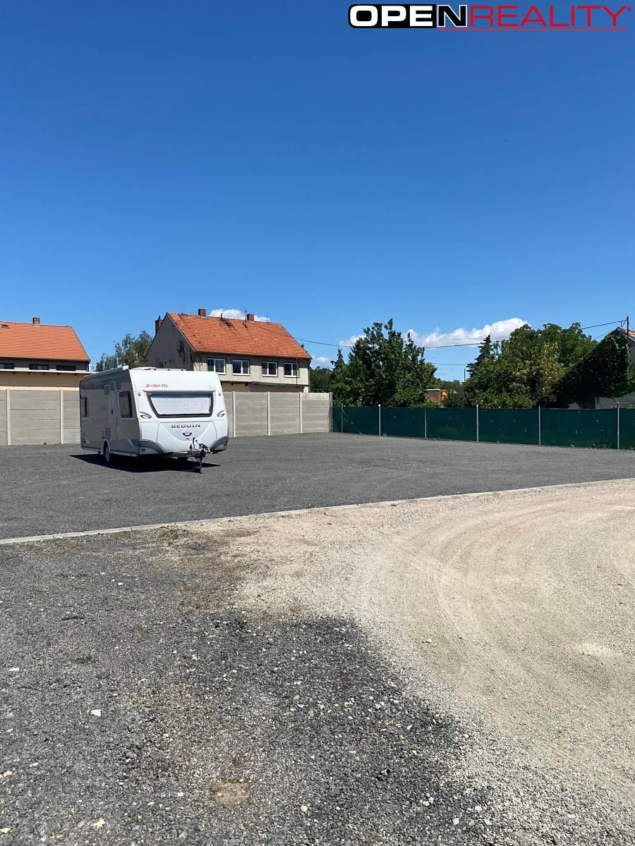 Pronájem komerčního pozemku 600 m² – fotografie 3