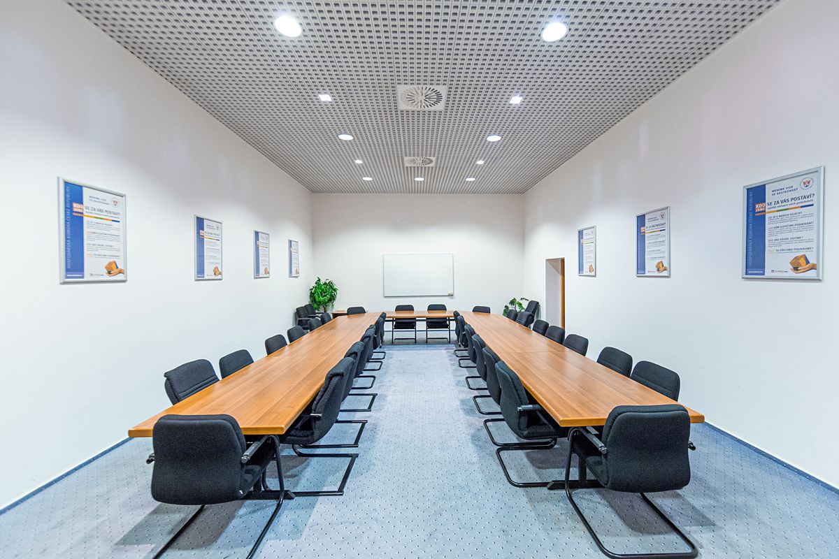 Pronájem kanceláře 30 m² – fotografie 3