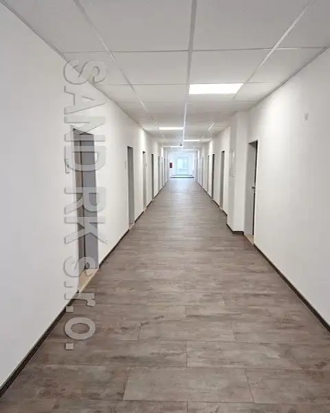 Pronájem kanceláře 1 m², Mělník – náhled fotky 3