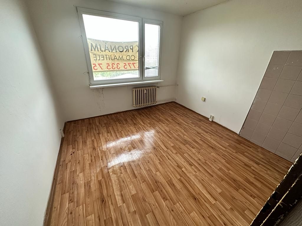 Pronájem bytu 1+kk 19 m² – fotografie 3