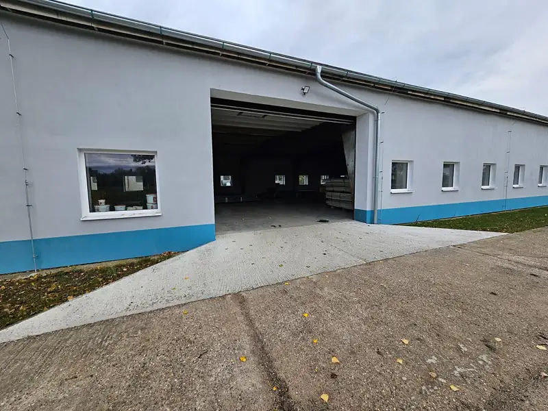 Pronájem výrobní haly, prostoru 500 m², Děčany – náhled fotky 3