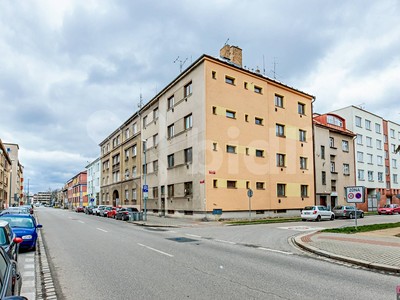 https://d18-a.sdn.cz/d_18/c_img_QR_MI/MT4BIe6.jpeg?fl=res,400,300,3|shr,,20|jpg,90 image
