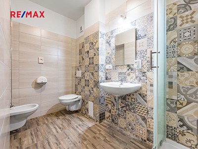 Real Estate Image