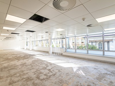 Pronájem kanceláře 674 m² — photo 3