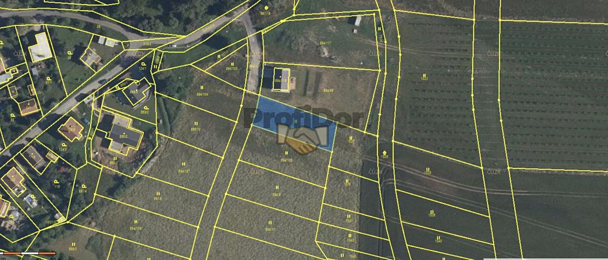 Prodej stavebního pozemku 916 m² – fotografie 3