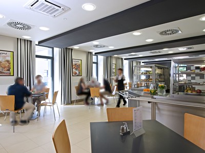 Pronájem komerčního prostoru, 362 m² (2 z 13)