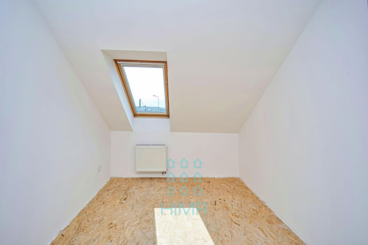 Prodej rodinného domu 668 m², pozemek 265 m² – fotografie 5
