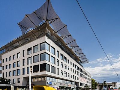 Pronájem kanceláře 539 m²
