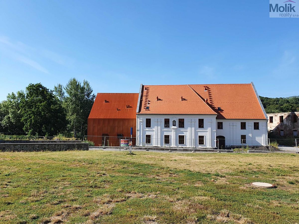 Prodej restaurace 3313 m²