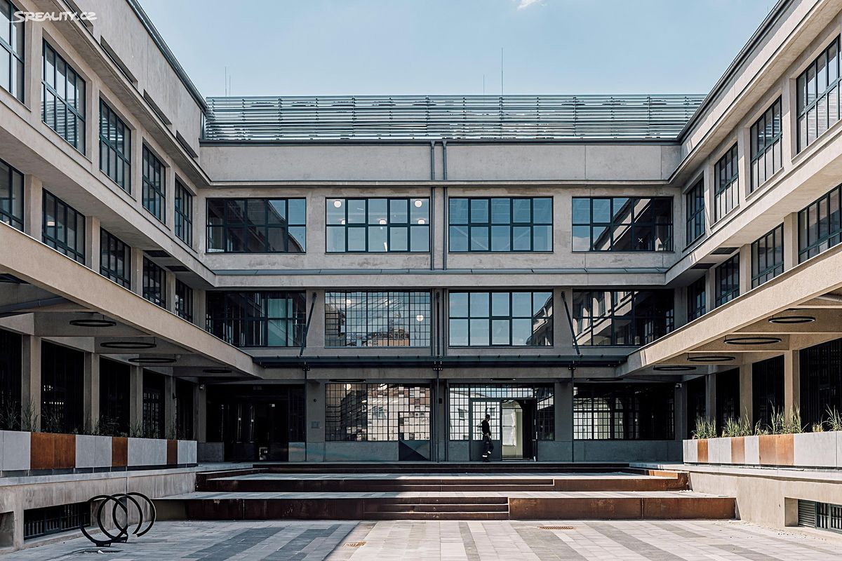 Pronájem obchodního prostoru 125 m² – fotografie 3