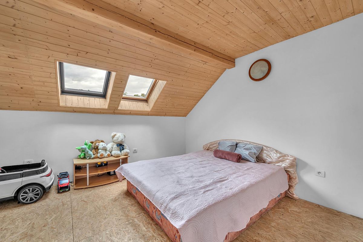Prodej rodinného domu 95 m², pozemek 118 m² – fotografie 4
