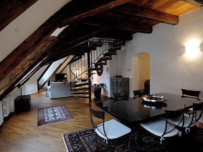 Pronájem bytu 4+kk 221 m² (Mezonet)