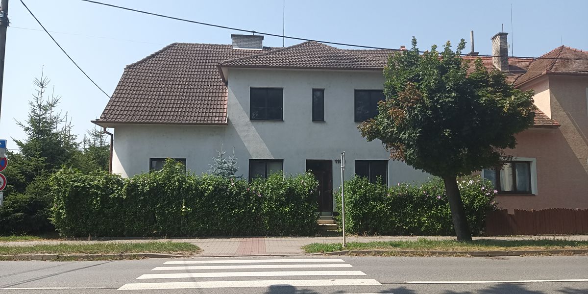 Prodej rodinného domu 230 m², pozemek 662 m²