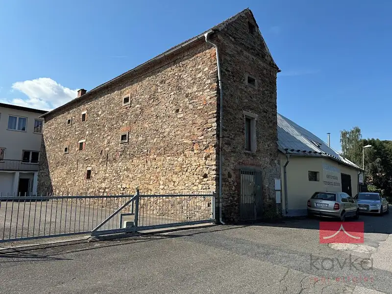 Prodej komerční nemovitosti 316 m², Ledeč nad Sázavou – náhled fotky 1