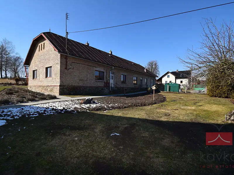 Prodej rodinného domu 469 m², pozemek 1657 m², Oudoleň – náhled fotky 3