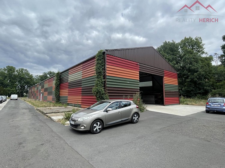 Pronájem komerčního prostoru, 1 000 m² (6 z 6)