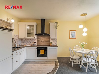Real Estate Image