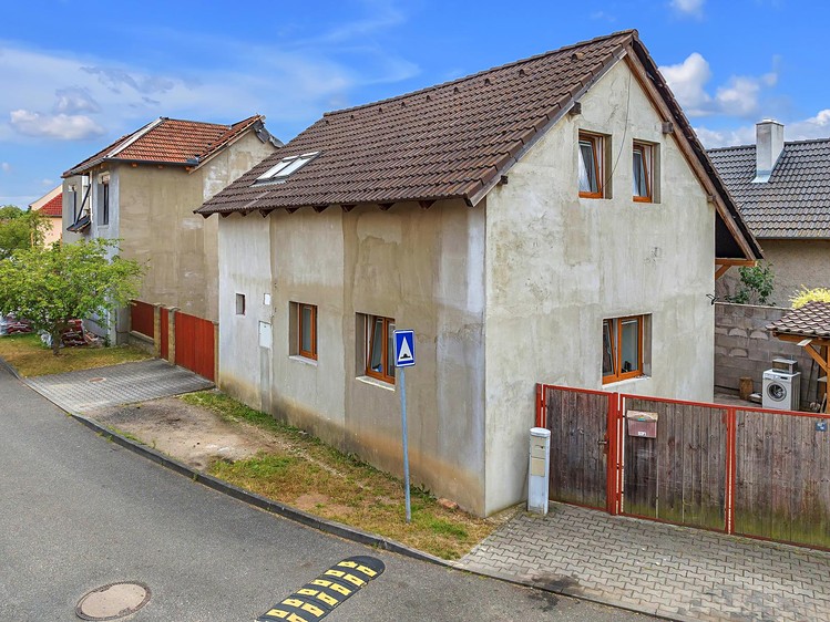 Haus zum Kauf, 95 m² (1 von 18)