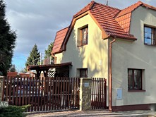 Prodej  rodinného domu 248 m², pozemek 487 m²