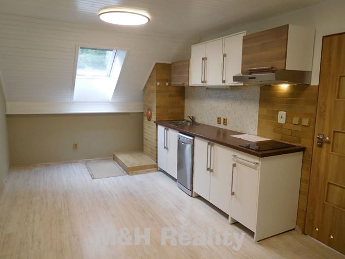 Prodej bytu 2+kk 129 m²