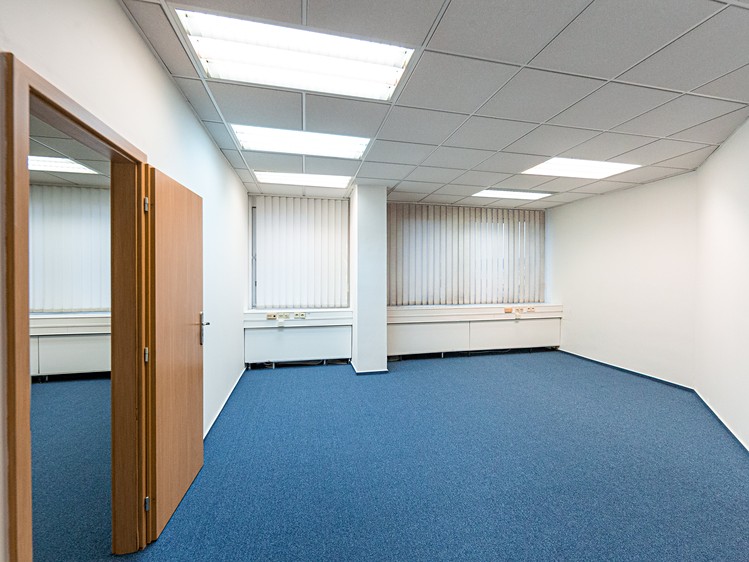 Комерційне приміщення в оренду, 89 м² (3 з 6)