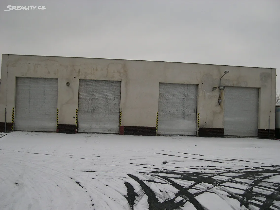 Prodej skladového prostoru 57000 m² – pohled 2