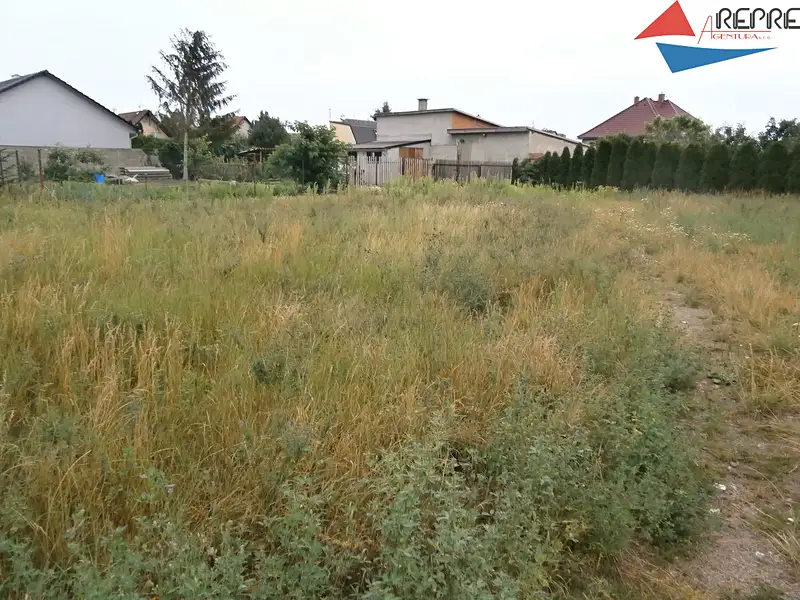 Pronájem zahrady 1740 m², Brňany – náhled fotky 3