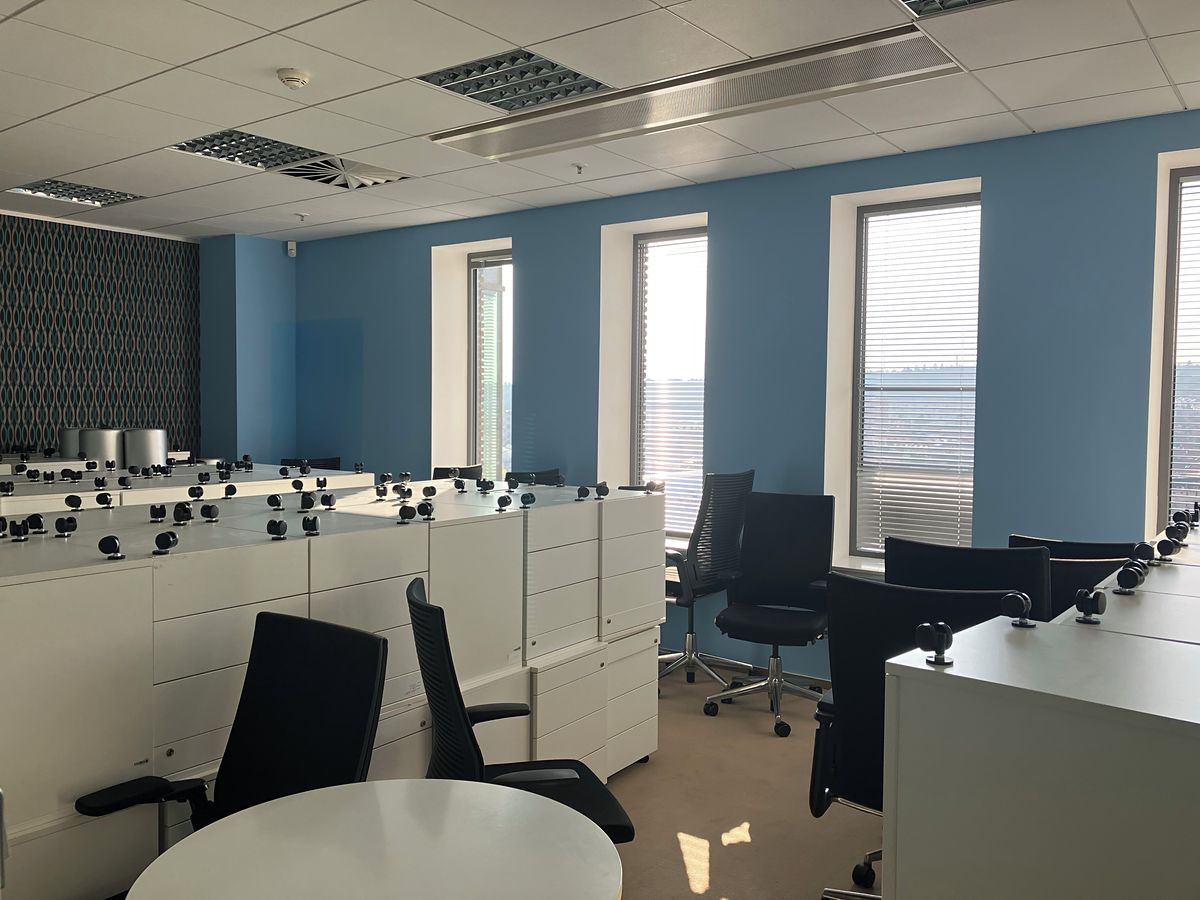 Pronájem kanceláře 606 m² – fotografie 2