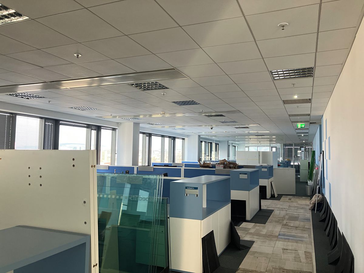 Pronájem kanceláře 606 m² – fotografie 3