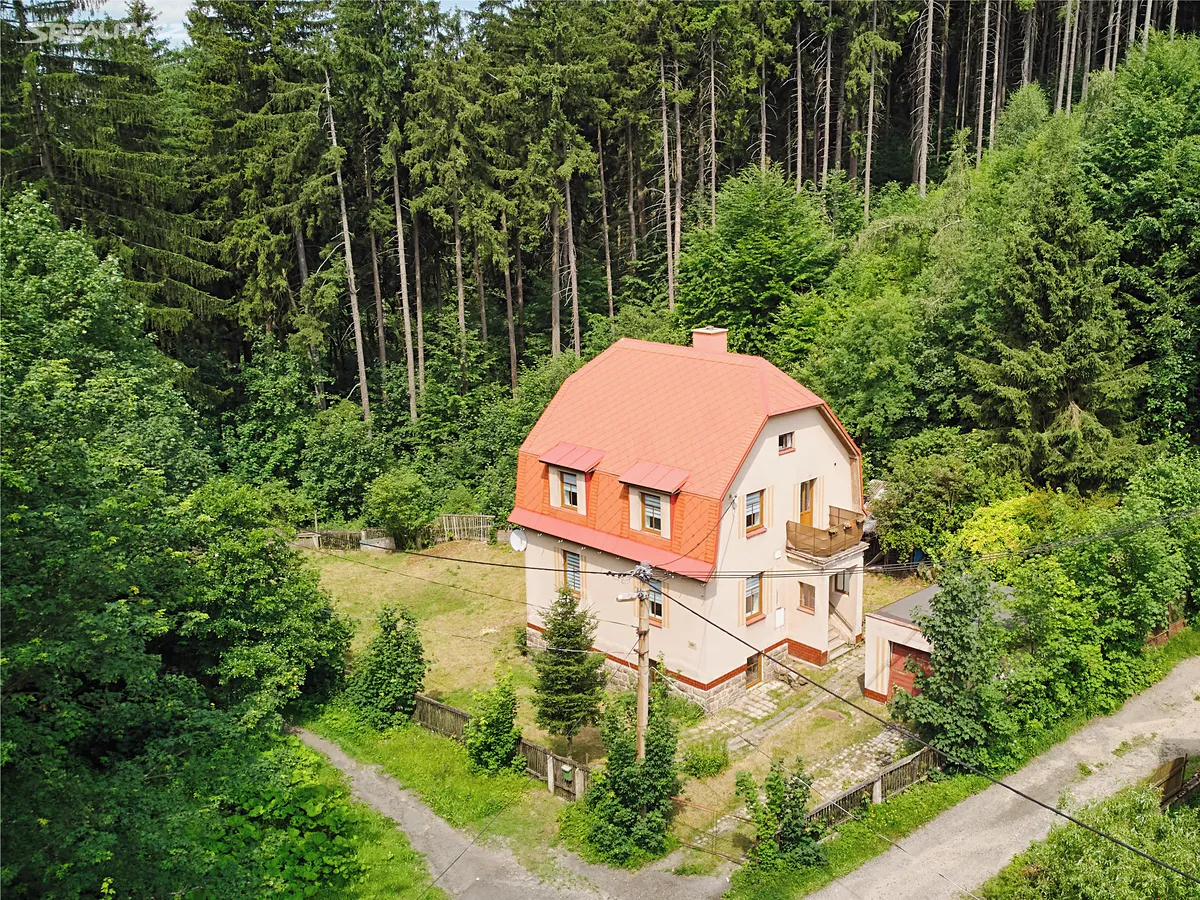 Prodej rodinného domu 175 m², pozemek 1019 m², Nová Ves nad Nisou