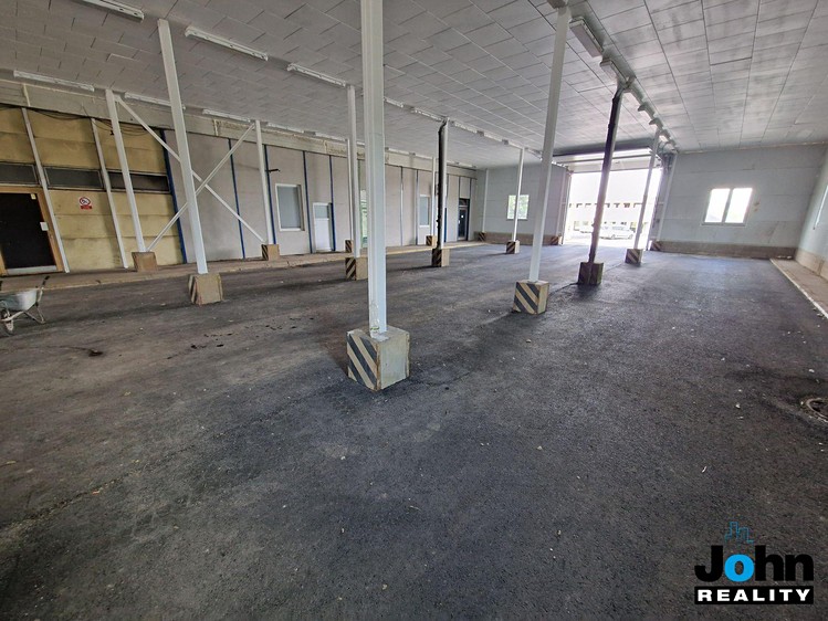 Gewerbefläche zur Miete, 300 m² (2 von 15)