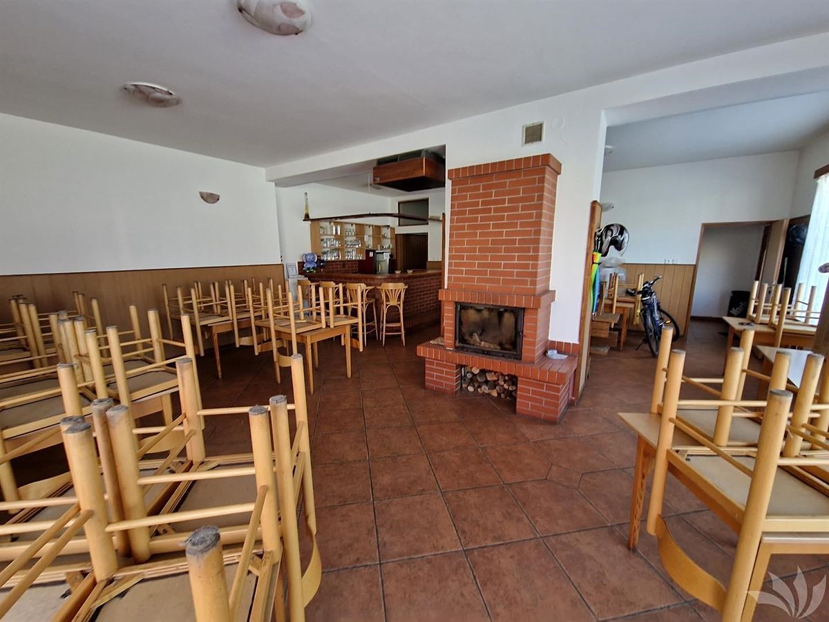 Prodej vícegeneračního domu 130 m², pozemek 166 m² – fotografie 4