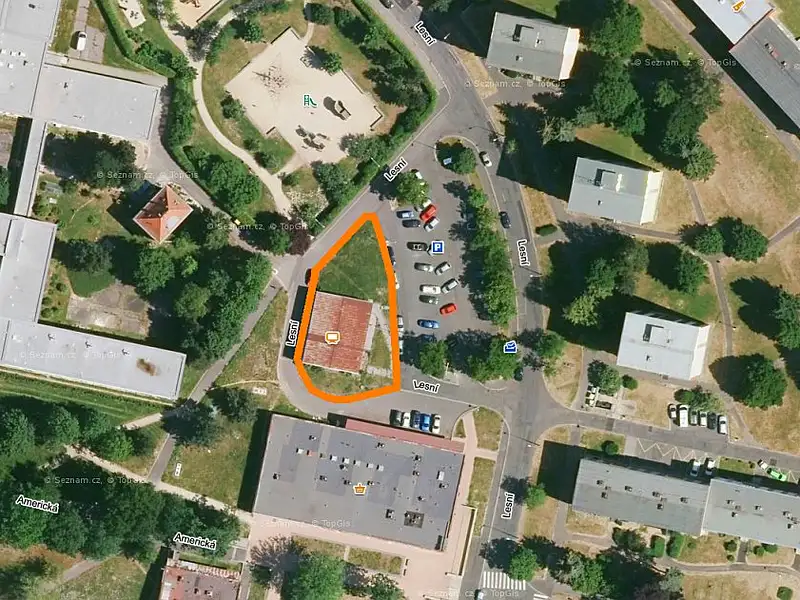 Prodej obchodního prostoru 220 m², Cheb – náhled fotky 3