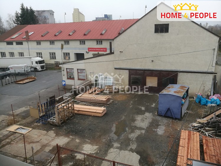 Pronájem komerčního prostoru, 1 877 m² (7 z 8)
