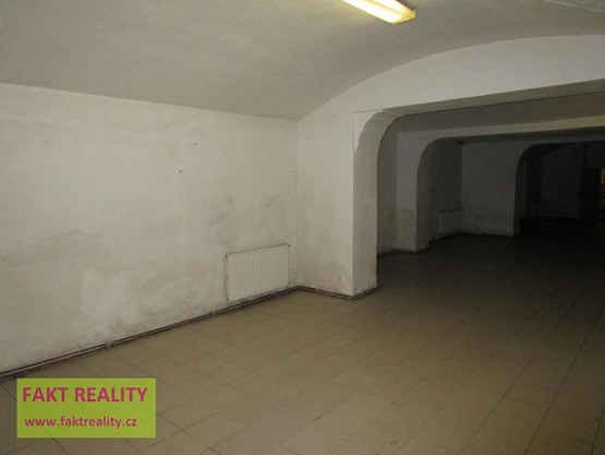 Pronájem komerčního prostoru, 456 m² (16 z 18)