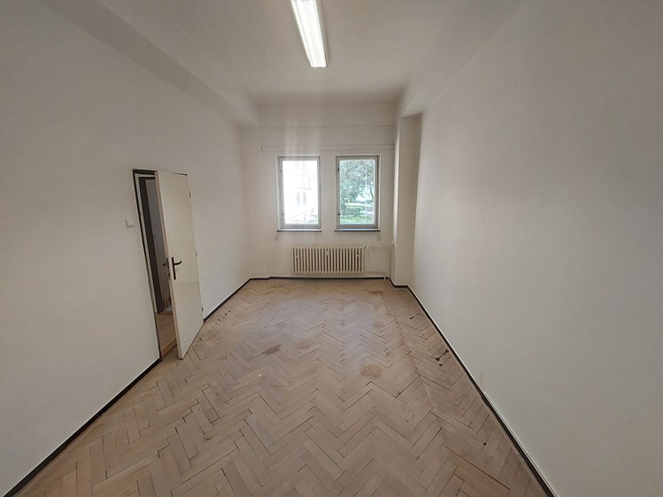 Комерційне приміщення в оренду, 83 м² (7 з 8)