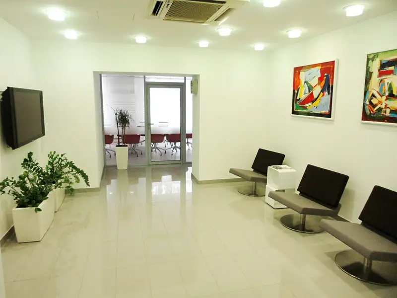 Pronájem kanceláře 106 m², Praha – náhled fotky 2