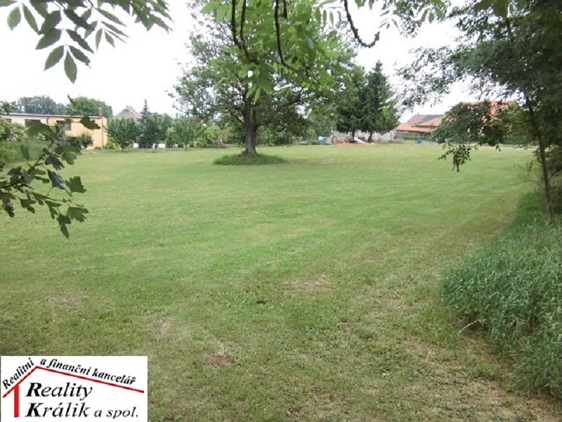 Prodej stavebního pozemku 11564 m² – fotografie 2