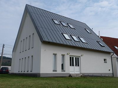 Pronájem kanceláře 244 m²