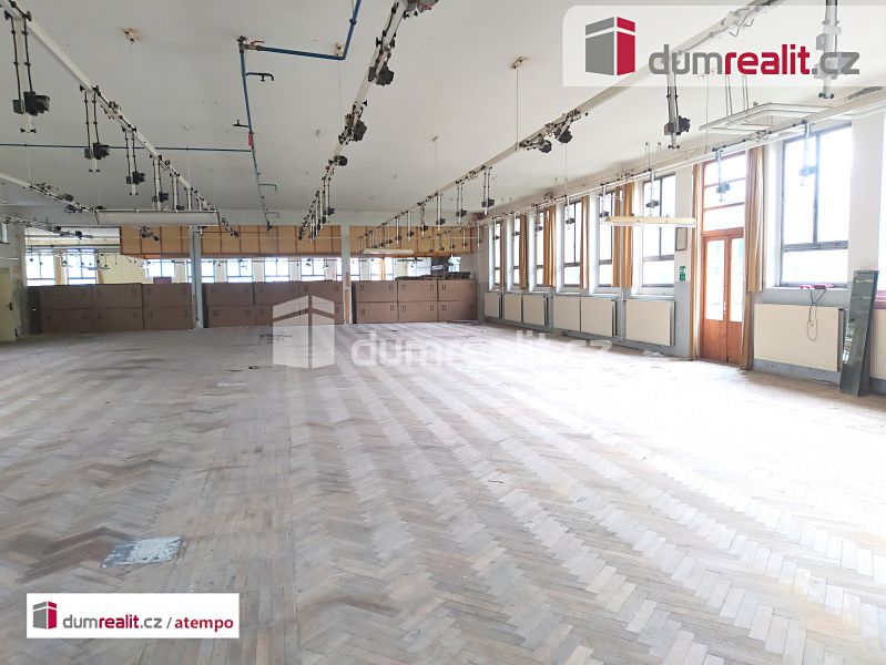 Pronájem skladového prostoru 750 m² – fotografie 3