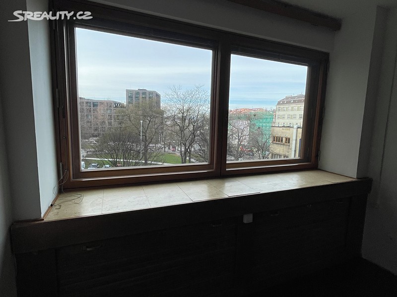Pronájem kanceláře 20 m² – pohled 2