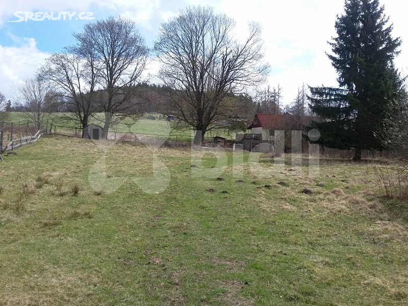 Prodej  stavebního pozemku 3 355 m² – pohled 3