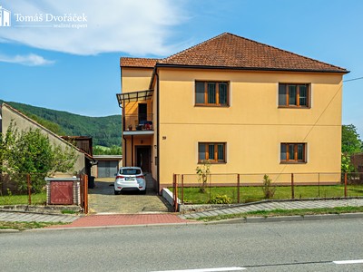 Prodej  rodinného domu 270 m², pozemek 1 125 m²