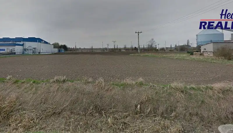 Prodej komerčního pozemku 22500 m², Opava – náhled fotky 1